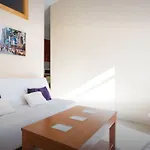 Llama Sevilla Apartamentos